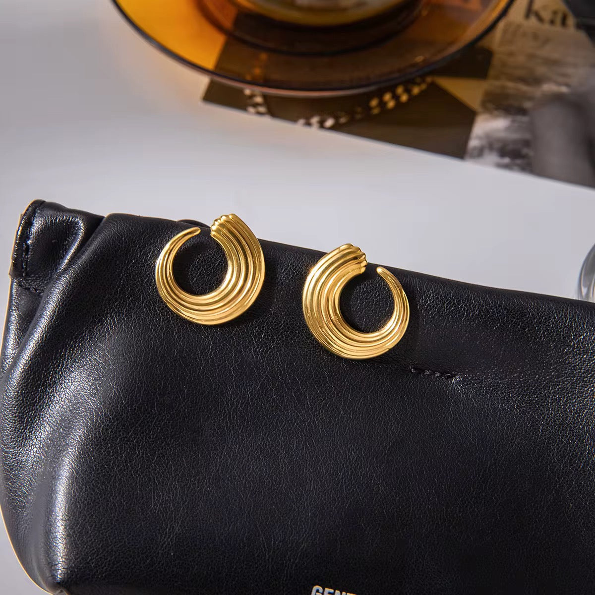 Retro Gold