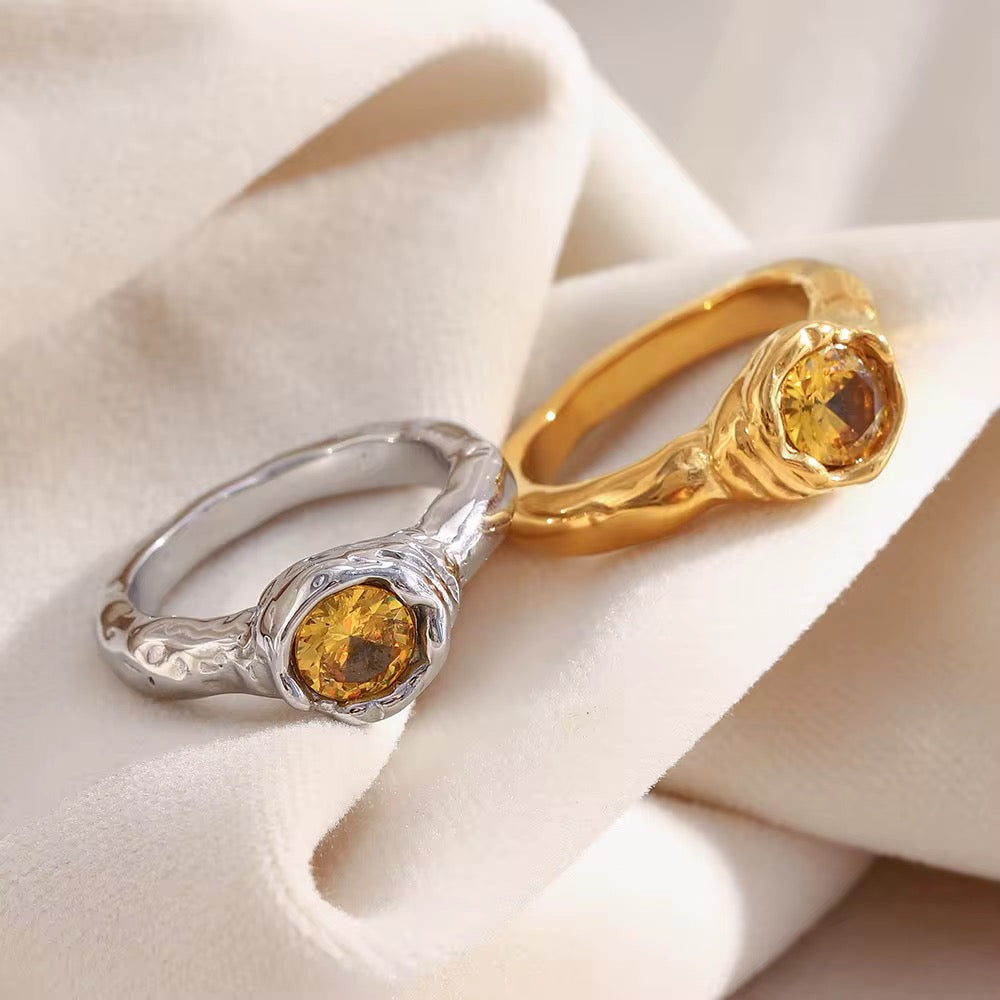 Kyra Ring