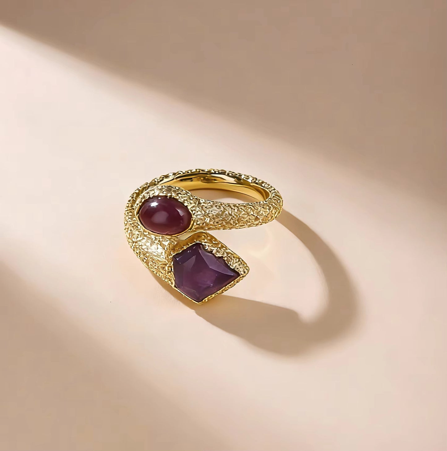 Valeris Ring