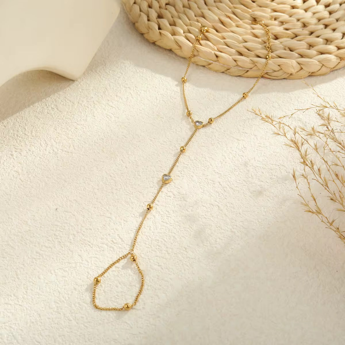 Coralia Handchain