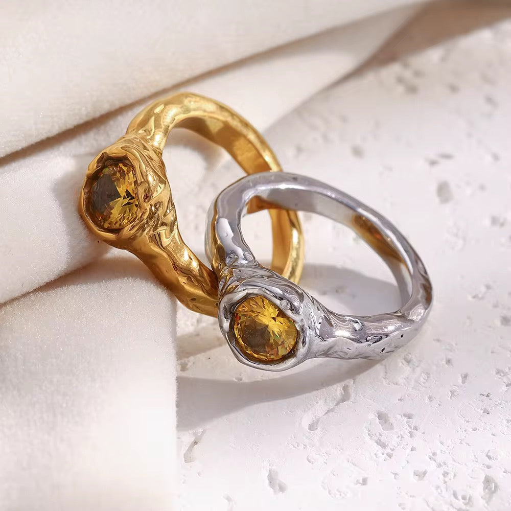 Kyra Ring