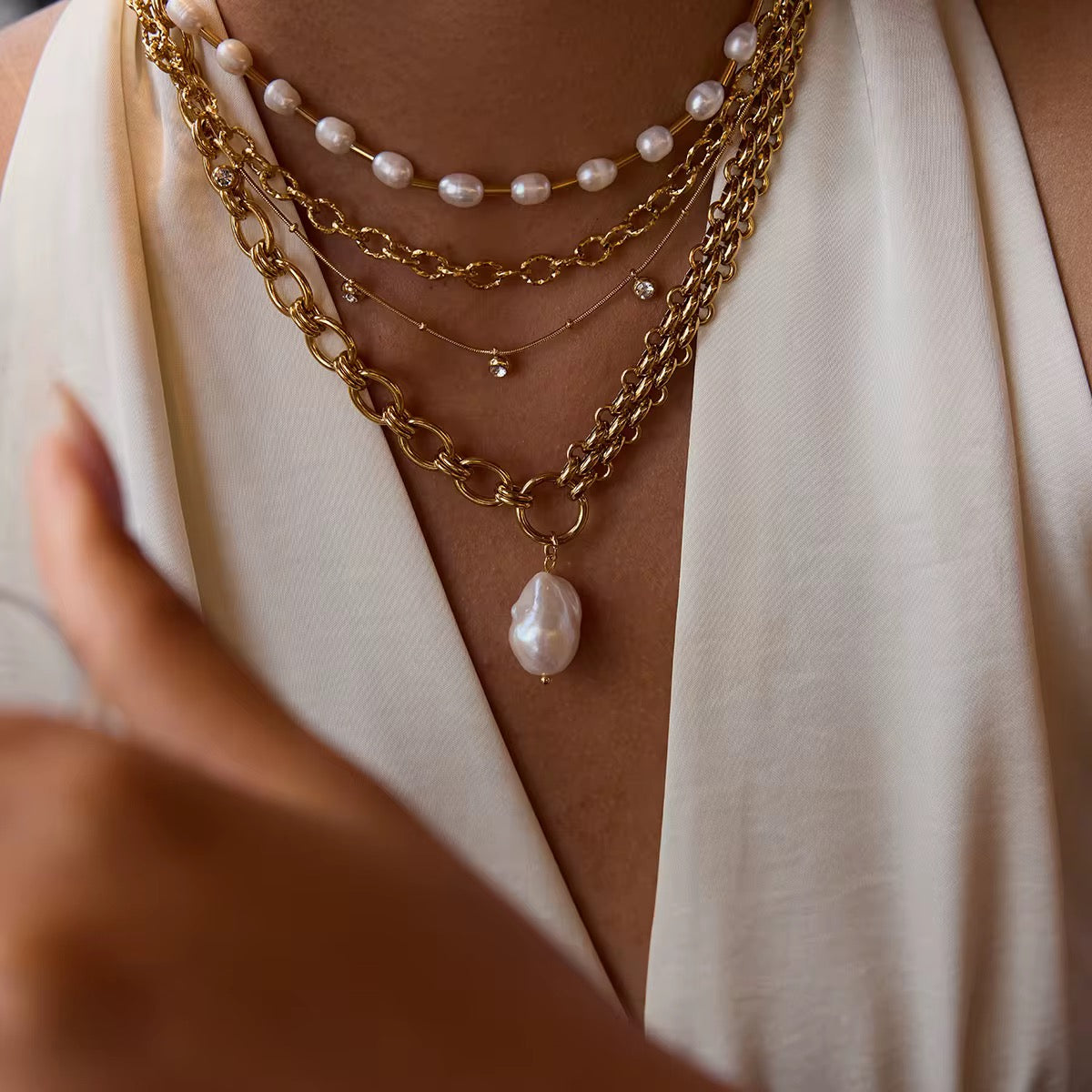 Monica Pearl Pendant