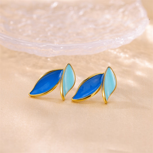 Azure Leaf
