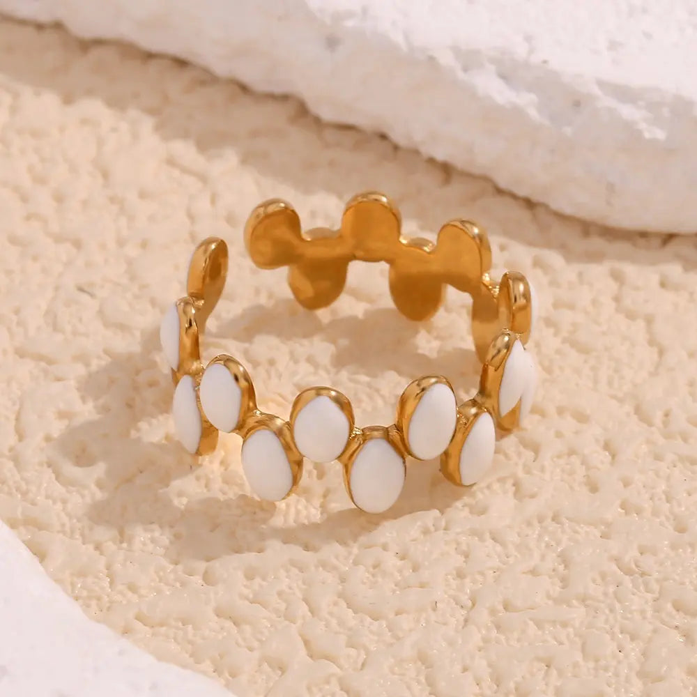 Enchanté Ring