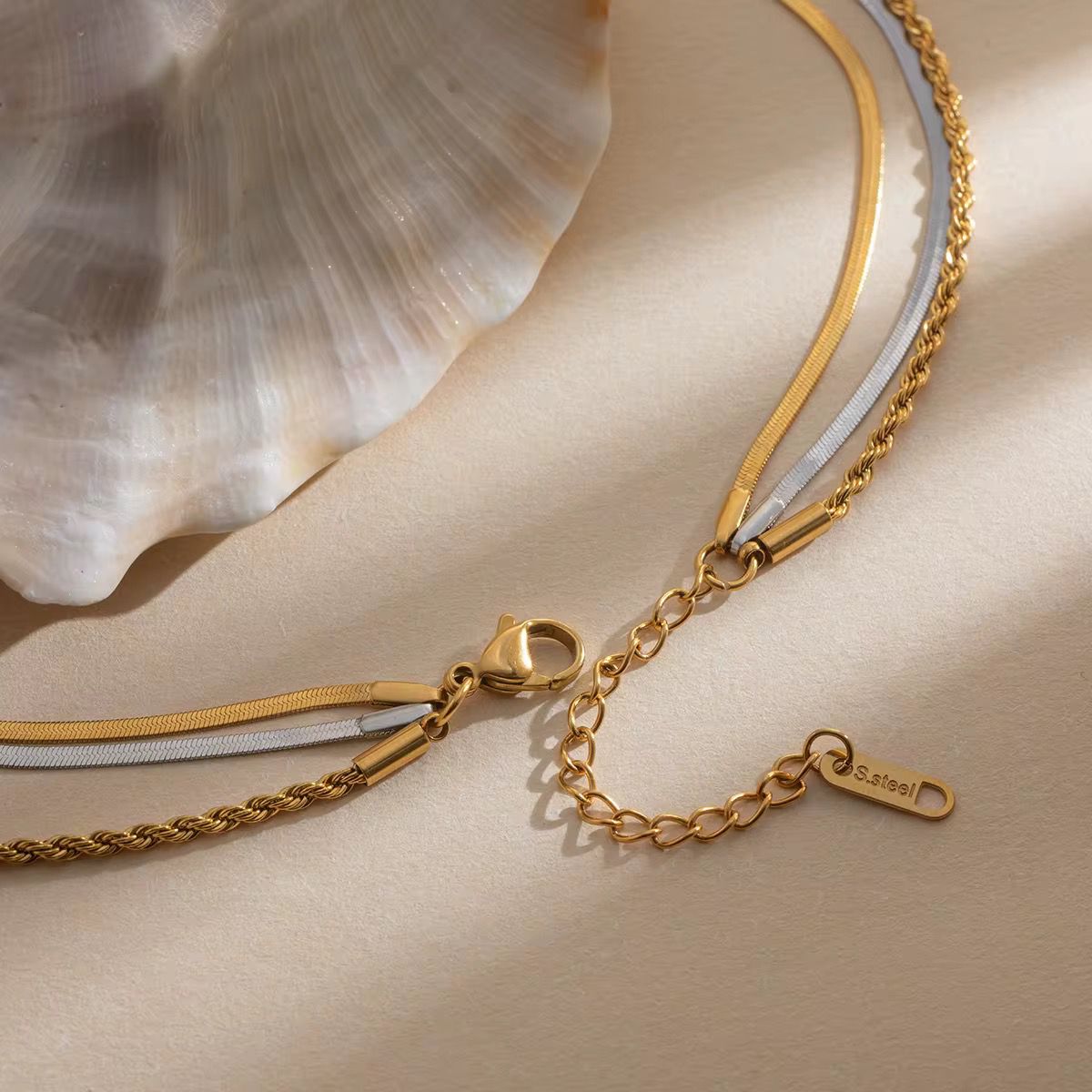 Marena Triple Pendant