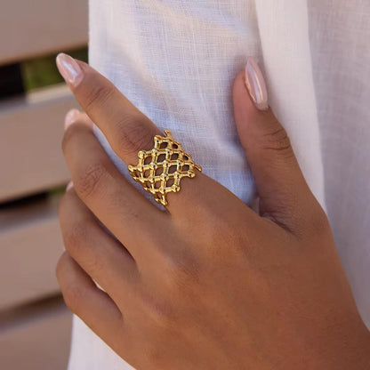The Gilded Mesh Ring