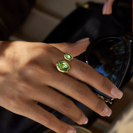 The Jaded Duo Ring